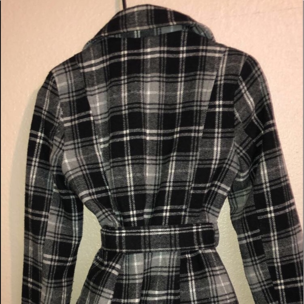 Jacket - Picture 3 of 4